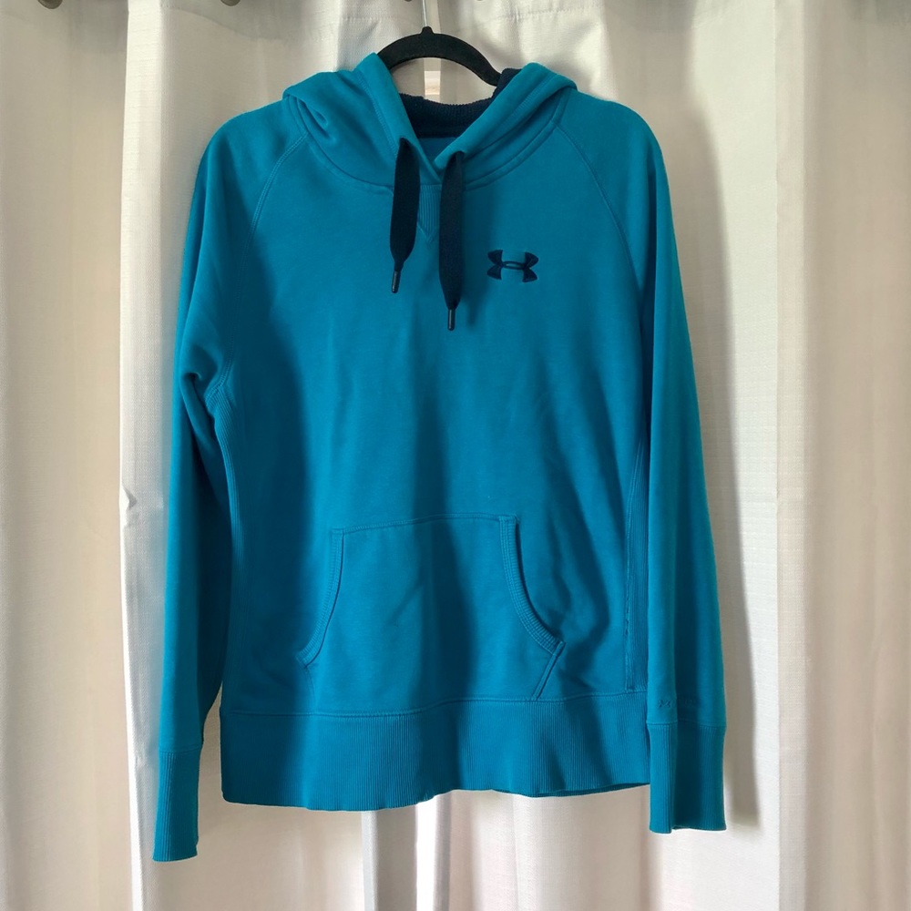Under Armour sweatshirt